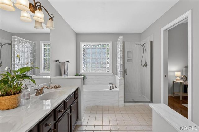 4133 Forder Valley Drive, St Louis, MO 63129