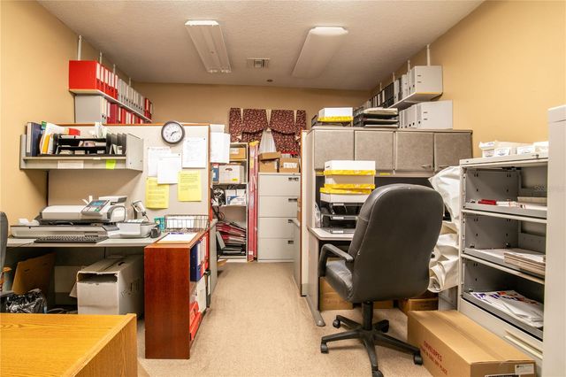 205 E BURLEIGH BOULEVARD, Tavares, FL 32778