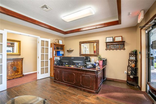 205 E BURLEIGH BOULEVARD, Tavares, FL 32778