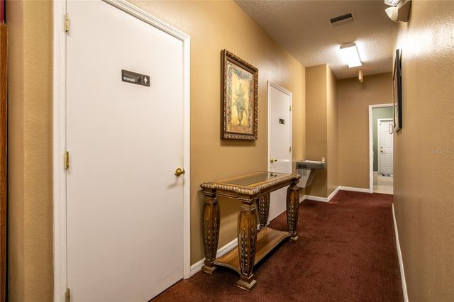 205 E BURLEIGH BOULEVARD, Tavares, FL 32778