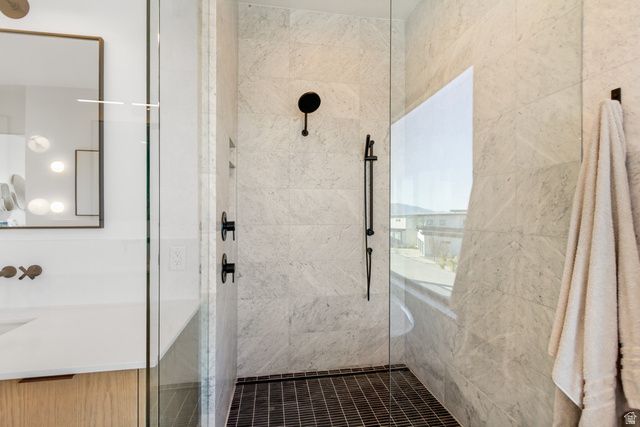 4854 N SOLEGGIATO CIR, Lehi, UT 84043