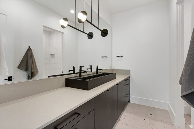 4854 N SOLEGGIATO CIR, Lehi, UT 84043