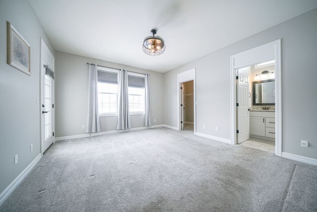 212 Martin Avenue 212, Oregon, IL 61061