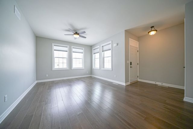 212 Martin Avenue 212, Oregon, IL 61061