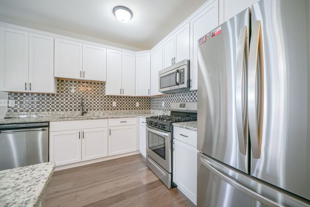 212 Martin Avenue 212, Oregon, IL 61061