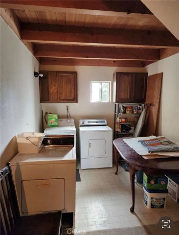 24066 Lakeview Drive, Crestline, CA 92325