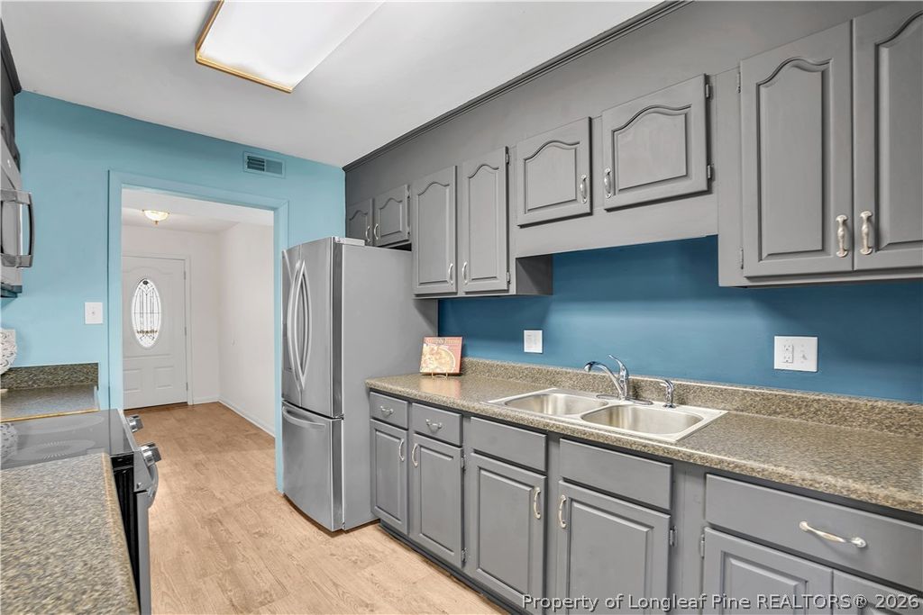 2180 Quailridge Drive, Fayetteville, NC 28304 — photo 8