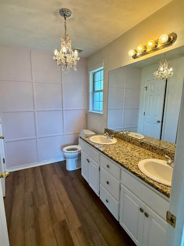 618 Risen Star Drive, Crestview, FL 32539