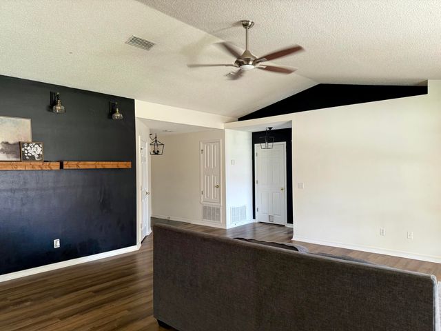 618 Risen Star Drive, Crestview, FL 32539