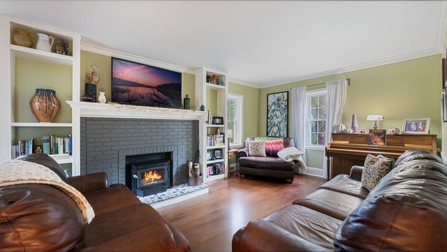 1207 Kilian Boulevard SE, Saint Cloud, MN 56304