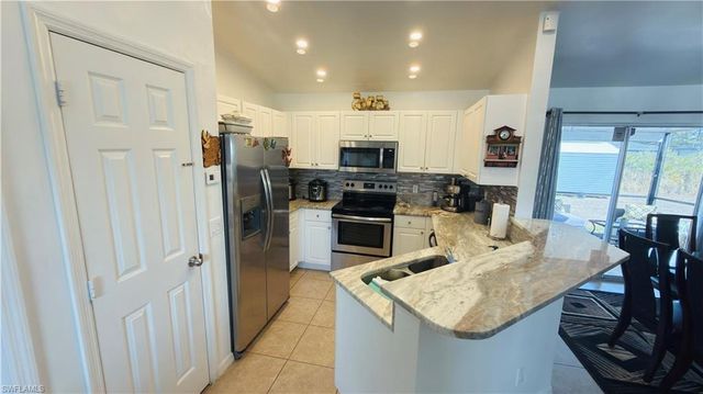 2616 27th ST W, Lehigh Acres, FL 33971