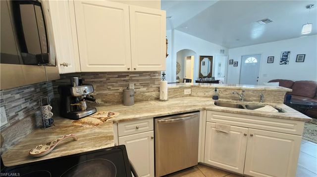 2616 27th ST W, Lehigh Acres, FL 33971