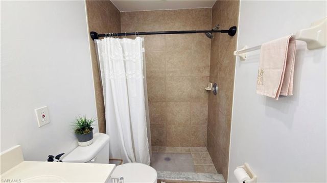 2616 27th ST W, Lehigh Acres, FL 33971