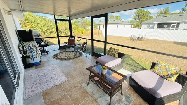 2616 27th ST W, Lehigh Acres, FL 33971