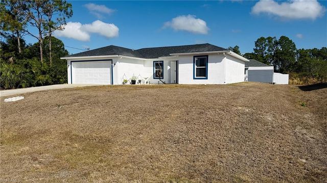 2616 27th ST W, Lehigh Acres, FL 33971