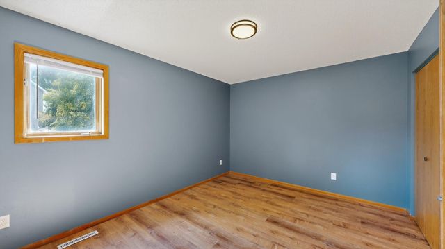 19 Elton Ridge Court NW, Rochester, MN 55901