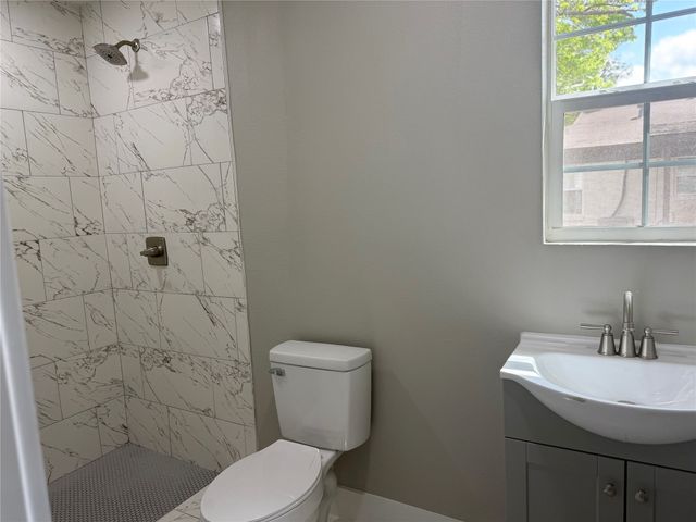 1200 Walker Drive, Hurst, TX 76053