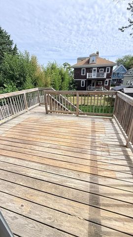 178 Farrington St, Quincy, MA 02170