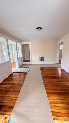 178 Farrington St, Quincy, MA 02170
