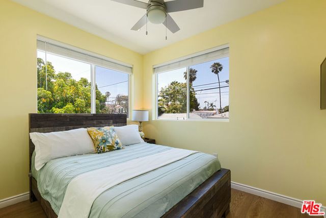 1433 Livonia Avenue, Los Angeles, CA 90035