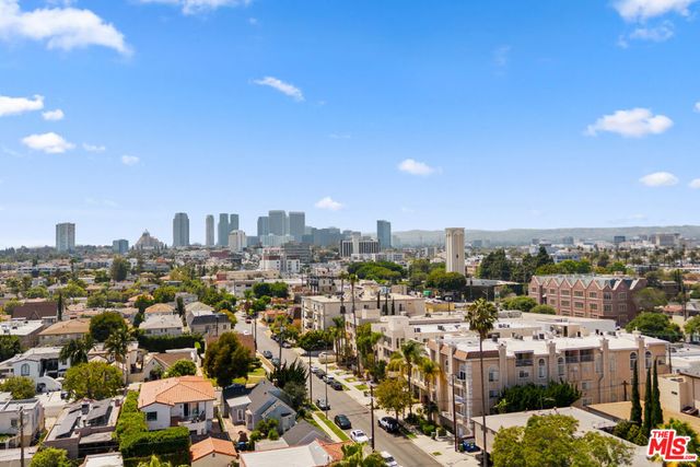 1433 Livonia Avenue, Los Angeles, CA 90035