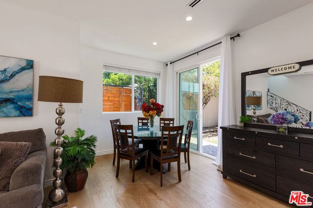 1433 Livonia Avenue, Los Angeles, CA 90035