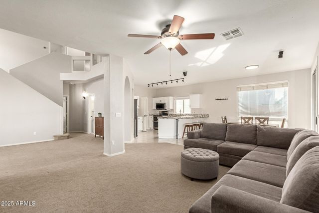 19806 N 15TH Place, Phoenix, AZ 85024