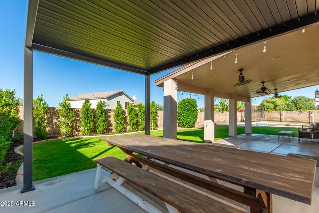 19806 N 15TH Place, Phoenix, AZ 85024