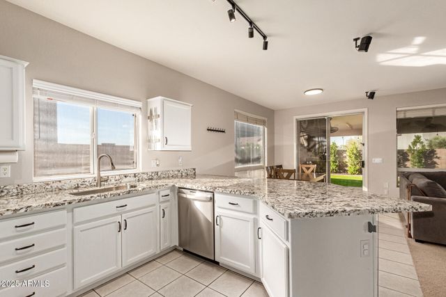 19806 N 15TH Place, Phoenix, AZ 85024