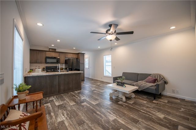 14000 Lincoln Street 16, Minerva, OH 44657