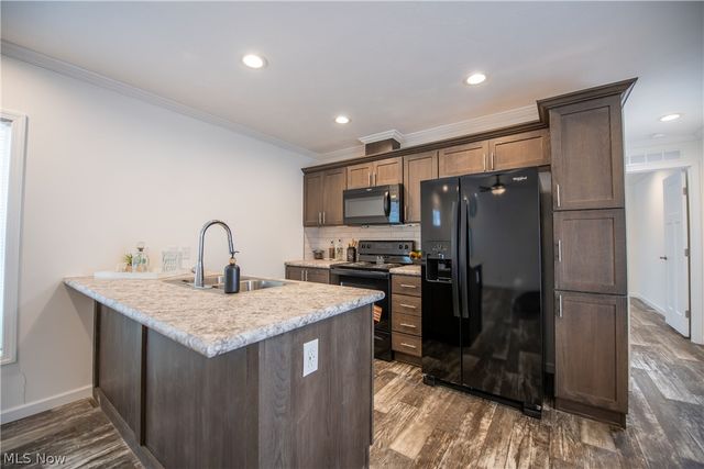 14000 Lincoln Street 16, Minerva, OH 44657