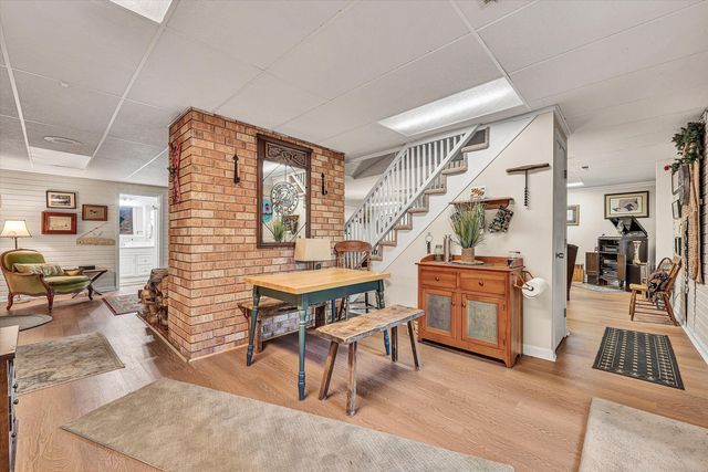 400 W Beaver Dam CT, Goodview, VA 24095