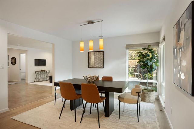 627 Marina Cir, Davis, CA 95616