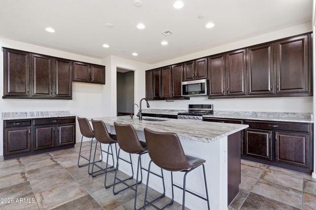 9710 E TUMBLEWEED Avenue, Mesa, AZ 85212