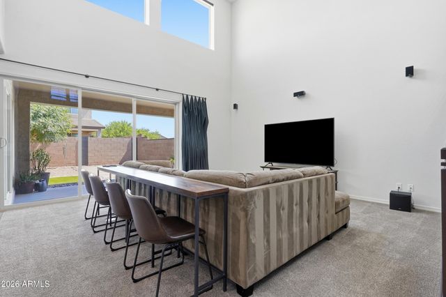 9710 E TUMBLEWEED Avenue, Mesa, AZ 85212