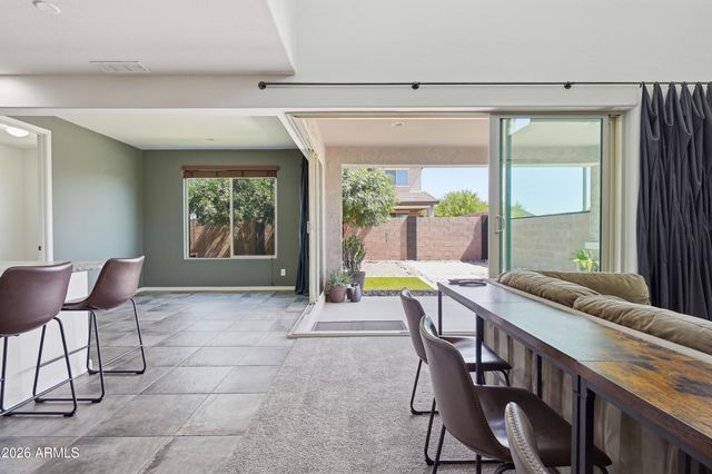 9710 E TUMBLEWEED Avenue, Mesa, AZ 85212