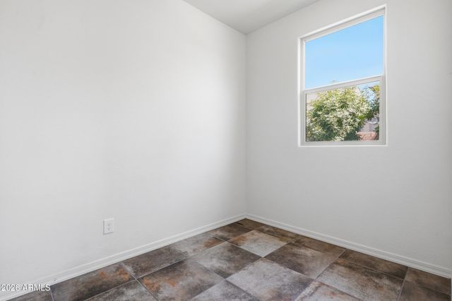 9710 E TUMBLEWEED Avenue, Mesa, AZ 85212