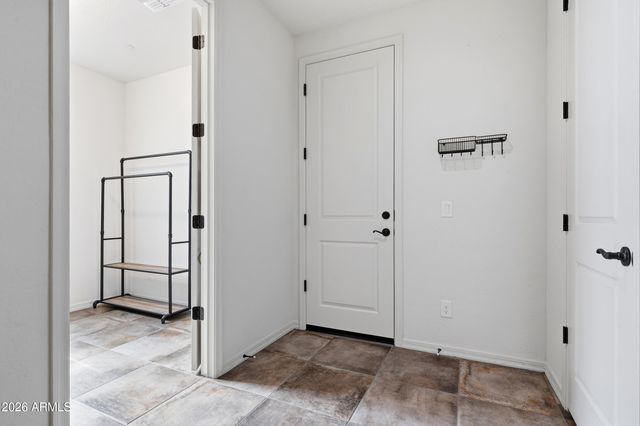 9710 E TUMBLEWEED Avenue, Mesa, AZ 85212