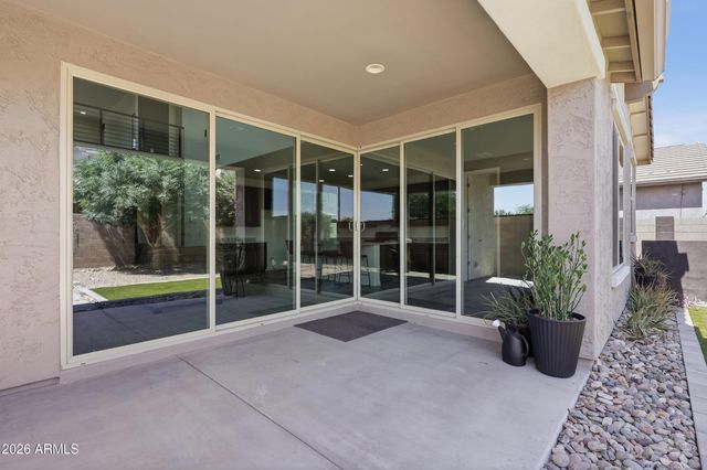 9710 E TUMBLEWEED Avenue, Mesa, AZ 85212