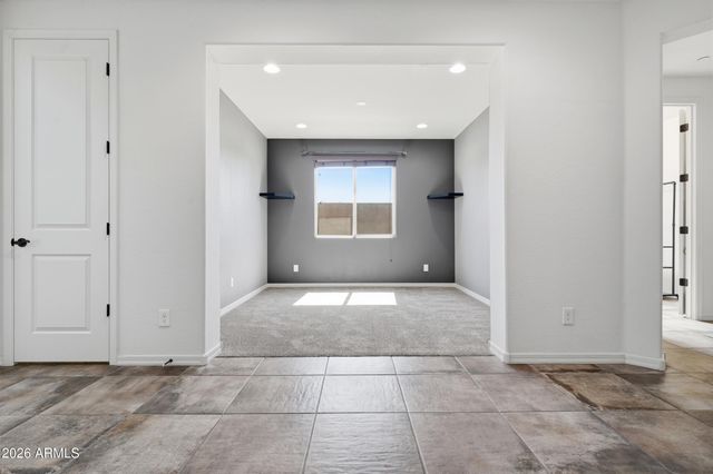 9710 E TUMBLEWEED Avenue, Mesa, AZ 85212