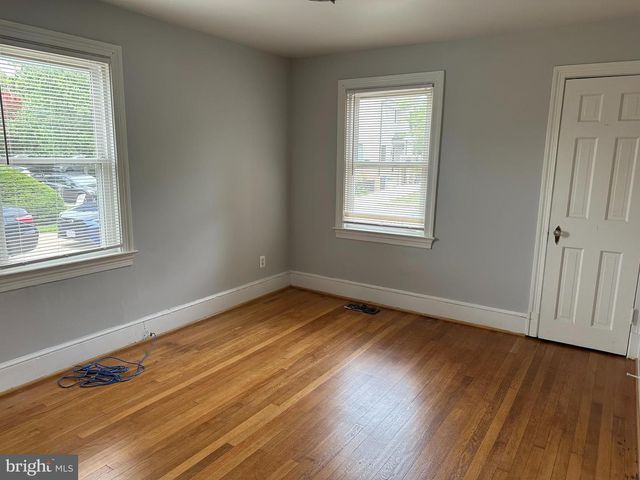 2600 FRANKLIN RD, Arlington, VA 22201