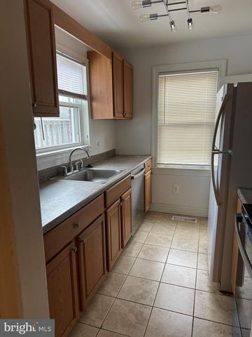 2600 FRANKLIN RD, Arlington, VA 22201