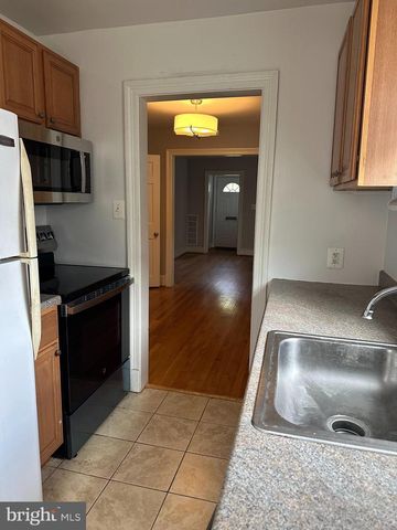 2600 FRANKLIN RD, Arlington, VA 22201