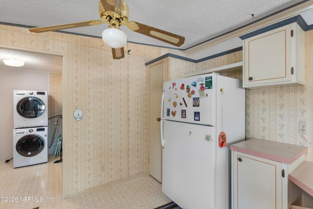 6950 DEER SPRINGS Road, Keystone Heights, FL 32656