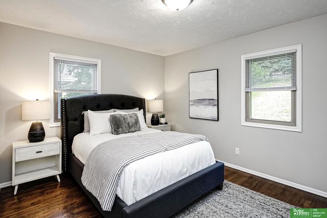 1406 Betz Road, Bellevue, NE 68005