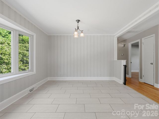 7401 Woodstream Drive, Charlotte, NC 28210