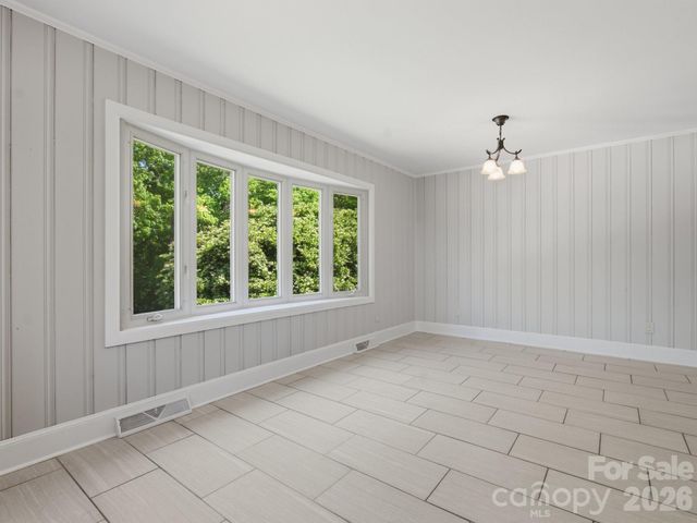 7401 Woodstream Drive, Charlotte, NC 28210