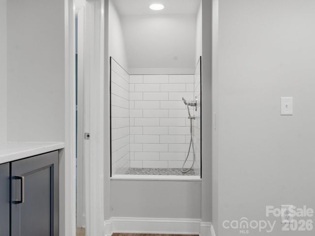 7401 Woodstream Drive, Charlotte, NC 28210