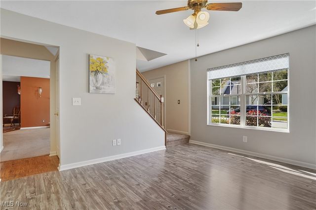 10502 White Ash Trail, Twinsburg, OH 44087