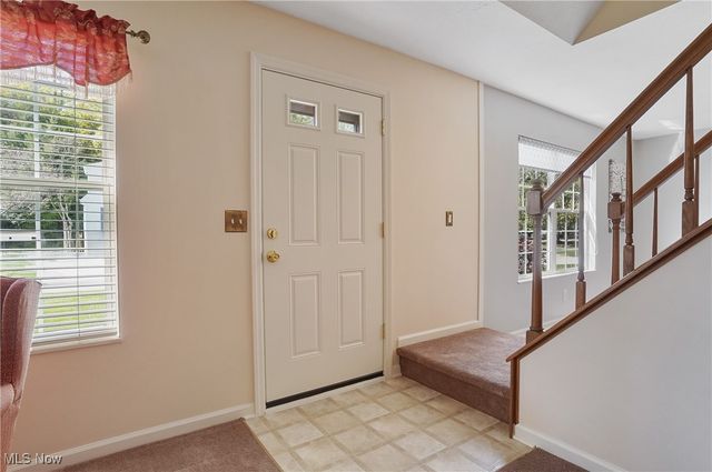 10502 White Ash Trail, Twinsburg, OH 44087